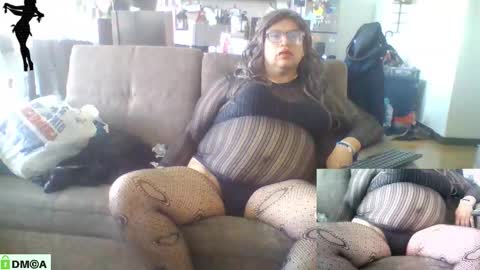 Linda Cross online show from 12/03/25, 04:16