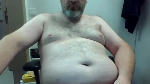 Snapshot of crouch1 chatting on 08/03/26, 02:54 Crouch1 online show from 08/03/26, 02:54