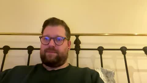 crouchendtiger online show from 11/23/25, 01:27