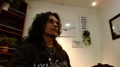 JOHN online show from 05/04/26, 08:38