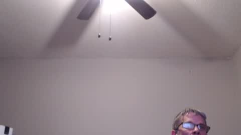 Crownandkat online show from 01/11/26, 05:45