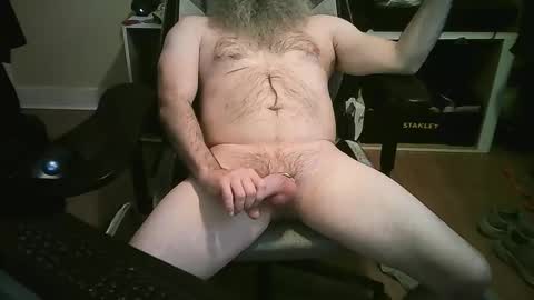 Snapshot of crox420 chatting on 11/10/25, 07:24 crox420 online show from 11/10/25, 07:24