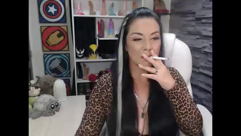 cruela_deviil online show from 02/27/26, 07:03