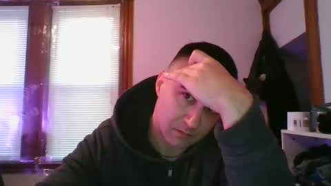 Crush380 online show from 12/06/24, 08:18