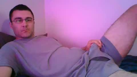 Crush380 online show from 12/31/24, 07:40