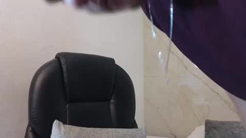 Cry online show from 01/10/26, 11:56