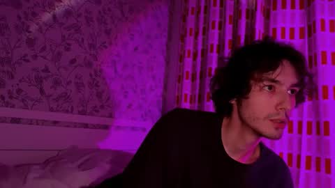 Snapshot of crybae0 chatting on 03/01/26, 11:29 crybae0 online show from 03/01/26, 11:29