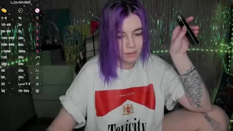 Snapshot of cryptobjgirlv2 chatting on 03/09/25, 05:06 Lilith online show from 03/09/25, 05:06