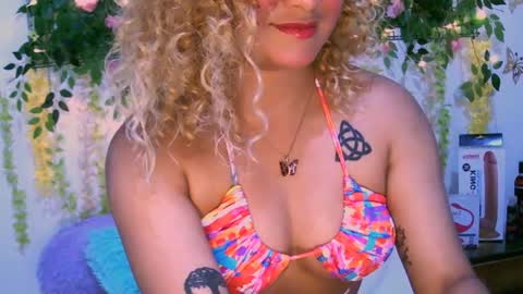 crysrus online show from 12/17/24, 12:23