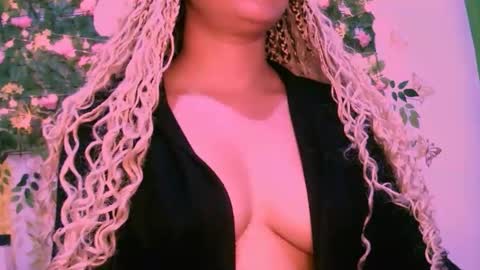 crysrus online show from 12/17/25, 12:49