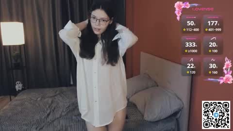 Crystal online show from 11/18/25, 12:53