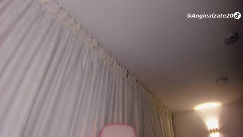 angie  online show from 03/21/26, 04:17