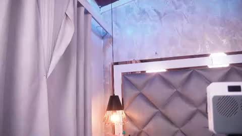crystal_gilton online show from 06/09/26, 07:03
