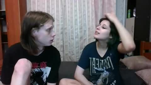 Snapshot of crystal_porn_love chatting on 02/06/25, 03:06 Crystal and Marcl online show from 02/06/25, 03:06