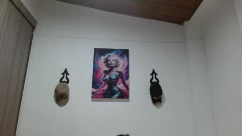 Crystal Blaze online show from 04/20/26, 11:50