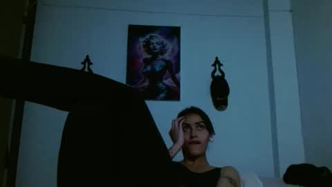 Crystal Blaze online show from 04/23/26, 06:58