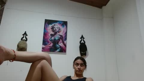 Crystal Blaze online show from 04/24/26, 02:36