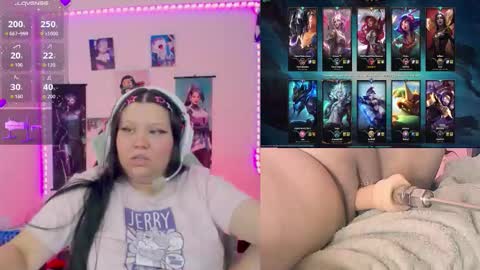 crystal online show from 02/12/26, 01:55