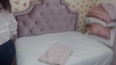 Milf Latina online show from 03/18/26, 12:52