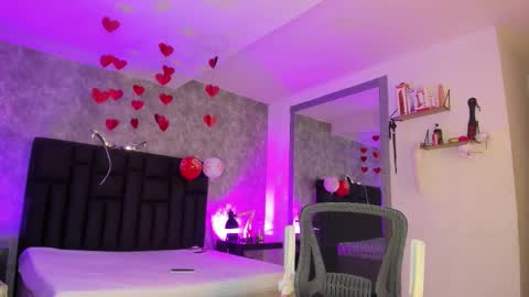 Crystal online show from 02/18/26, 03:52