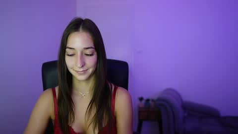 Snapshot of crystalbrunette18 chatting on 06/25/26, 01:15 Crystalbrunette18 online show from 06/25/26, 01:15