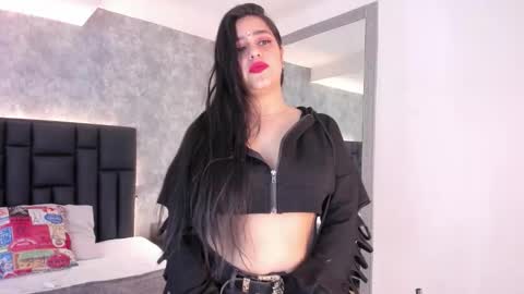 Snapshot of crystaldarliing chatting on 09/29/25, 03:39 Crystal online show from 09/29/25, 03:39