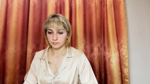 Snapshot of crystalfever_ chatting on 05/16/26, 07:45 Mary online show from 05/16/26, 07:45