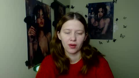 Snapshot of crystalgirl__ chatting on 02/02/26, 01:10 Stella online show from 02/02/26, 01:10