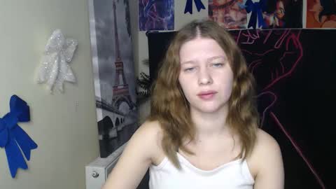 Snapshot of crystalgirl__ chatting on 02/15/26, 07:05 Stella online show from 02/15/26, 07:05