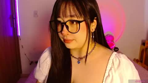 Olivia  online show from 04/15/26, 12:23