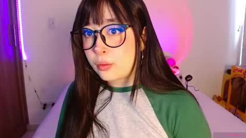 Olivia  online show from 04/23/26, 12:29