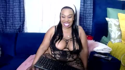 crystaljes online show from 10/24/25, 08:27