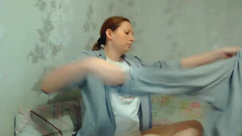 CrystallAngel online show from 04/20/26, 04:10