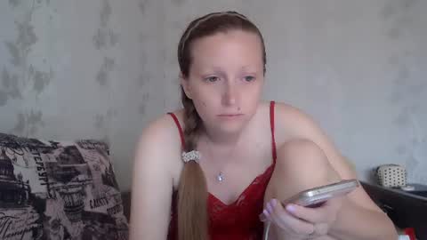 Snapshot of crystallangel chatting on 06/28/26, 01:28 CrystallAngel online show from 06/28/26, 01:28