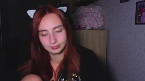 Snapshot of crystallkris chatting on 11/01/25, 12:34 Kristina online show from 11/01/25, 12:34