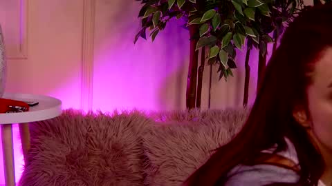 crystallred online show from 03/01/26, 05:53