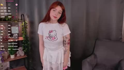 Snapshot of crystalrossy chatting on 02/02/26, 04:17 Morry online show from 02/02/26, 04:17