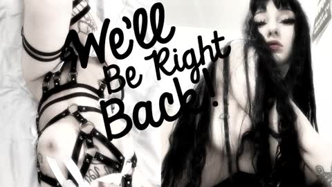 Sasha    Make me moan with patterns   good music here  online show from 11/04/25, 11:09