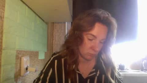 Snapshot of crystalvelvet chatting on 05/28/26, 07:49 crystalvelvet online show from 05/28/26, 07:49
