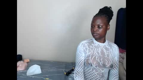 crystalxebony online show from 11/13/25, 05:06