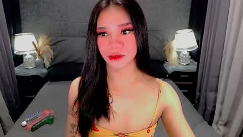 bea takashi  online show from 02/12/26, 09:15