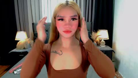 bea takashi  online show from 04/21/26, 09:37