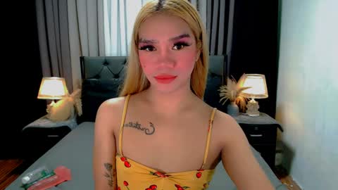 bea takashi  online show from 04/23/26, 09:30