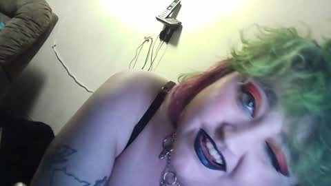 Zelly online show from 12/05/24, 05:59