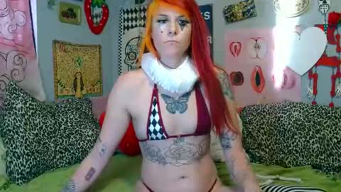     online show from 11/03/25, 11:15