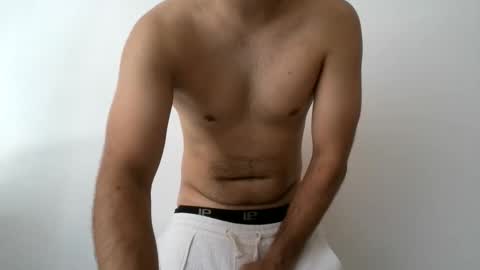 cuckold_2006 online show from 09/21/25, 10:50