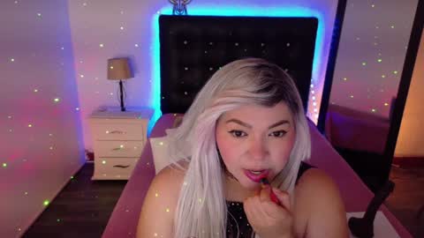 Snapshot of cuckoldlover69_ chatting on 12/24/24, 04:00 cuckoldlover69_ online show from 12/24/24, 04:00