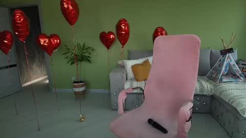 Snapshot of cuddle_kitten chatting on 06/01/26, 05:31 Alexia online show from 06/01/26, 05:31