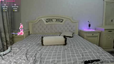 Snapshot of cuddlies2 chatting on 12/06/24, 06:37 cuddlies2 online show from 12/06/24, 06:37