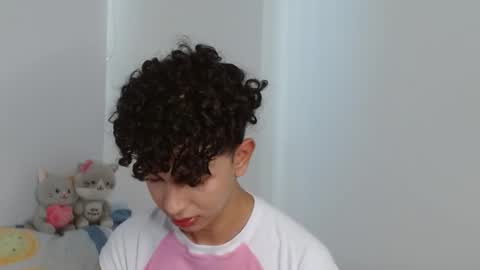 Cuddly online show from 01/12/25, 08:14